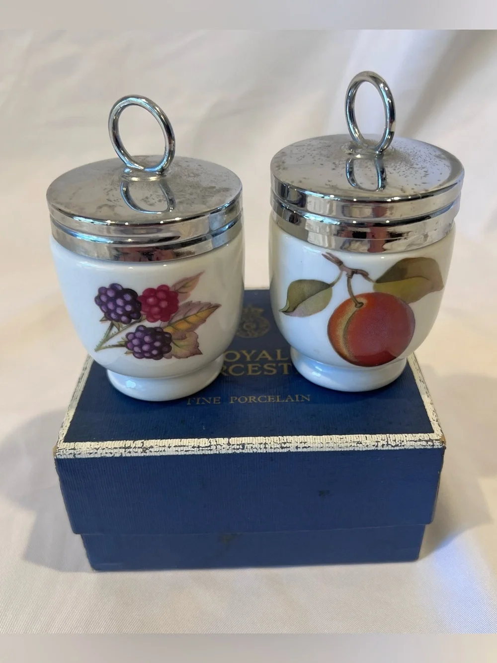 Royal Worcester vintage royal